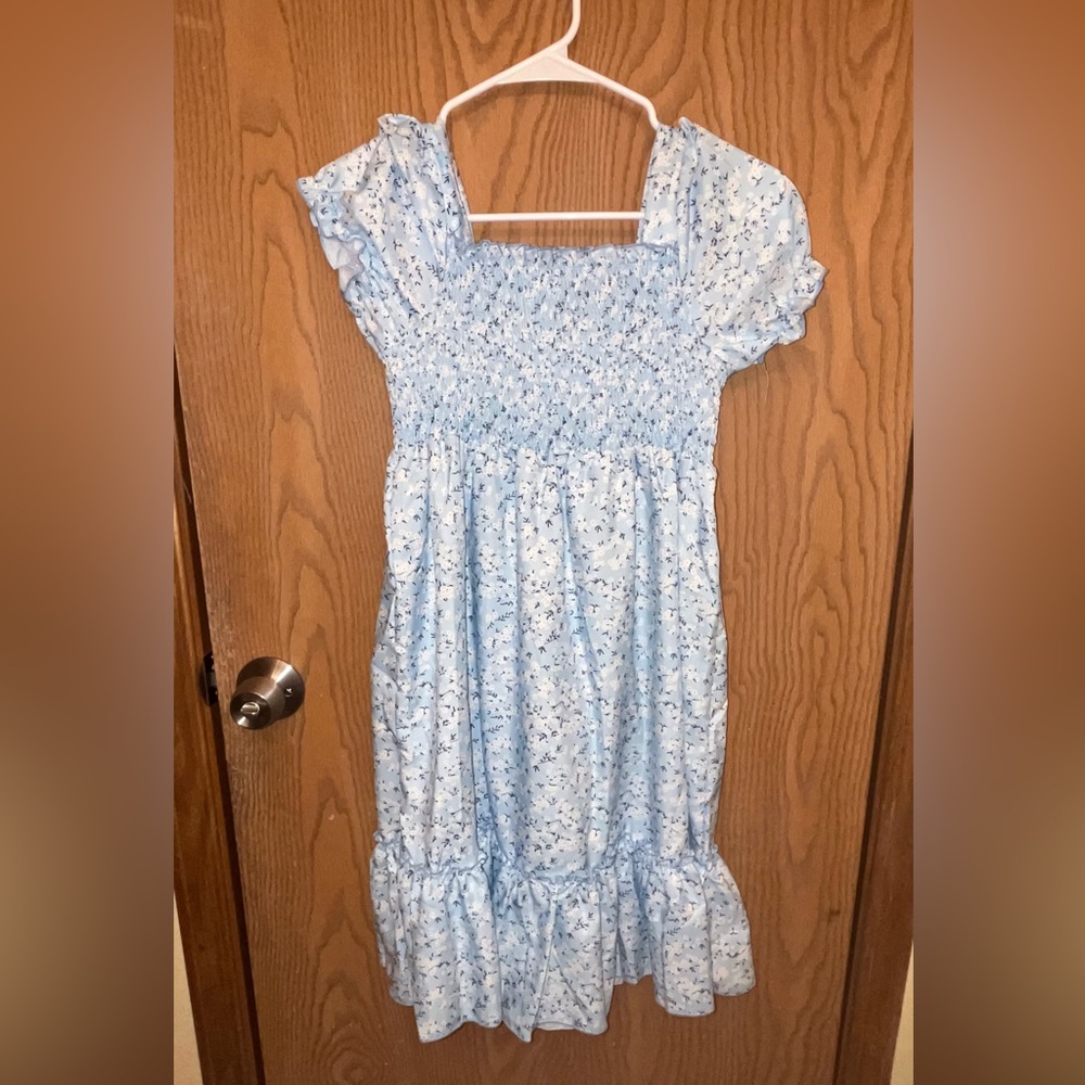 Blue Dress With Flowers Girls Size 14 Never Worn